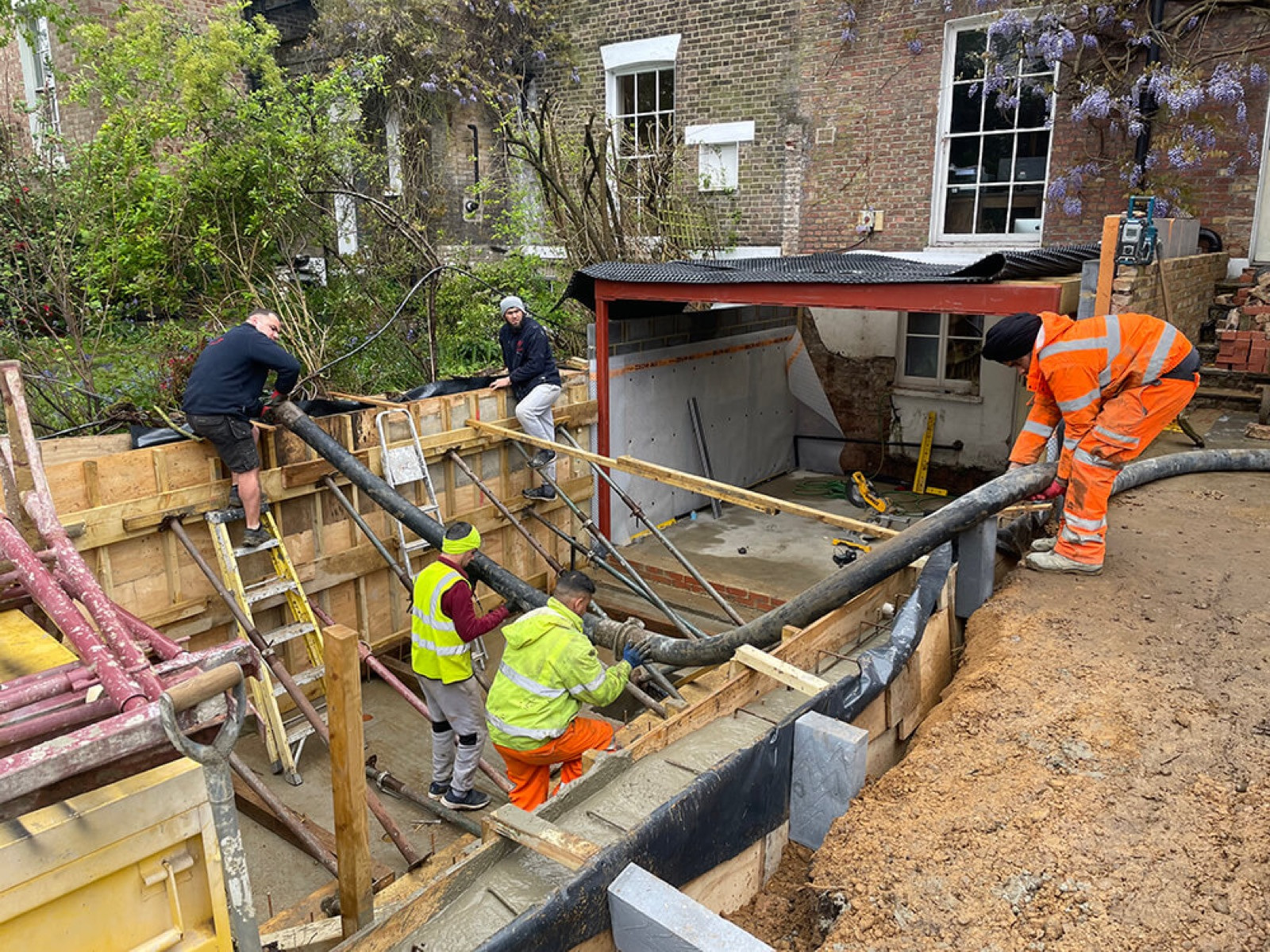 Building vs Buying a House in London: Cost, Tax, Time and Risk, a London renovation guide by MVV