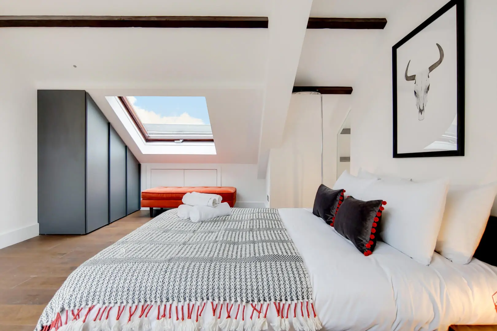 0_Penthouse -9 (1) living room interior