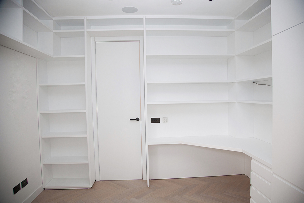 Simone House25649 living room interior